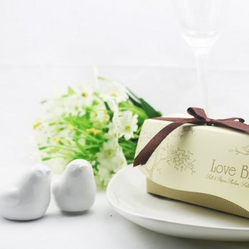 Zestaw Solniczka i Pieprzniczka "LOVE BIRDS" Upominek Ślubny (5 szt.)