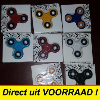 FIDGET SPINNERY (20 szt.)