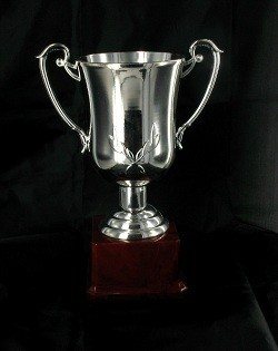 Srebrny Puchar Duży - Trofeum dla Zwycięzców