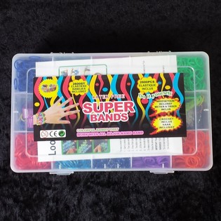 2600 szt. Super Bands / Gumki Loom w dużym pudełku (Opakowanie 6 szt.)