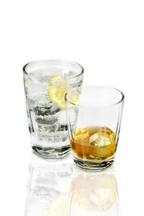 NUANCE - AROSSE Zestaw 4 Szklanek Przeźroczystych 25 cl