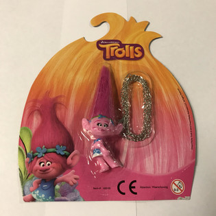 Figurka Trolle na łańcuszku na karcie (12 szt.)